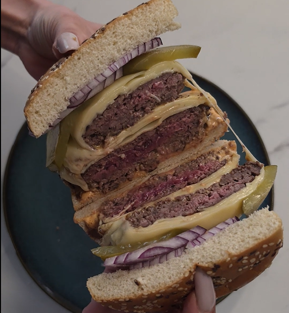 Double Star Burger with Melted Cheese & Thousand Island Sauce