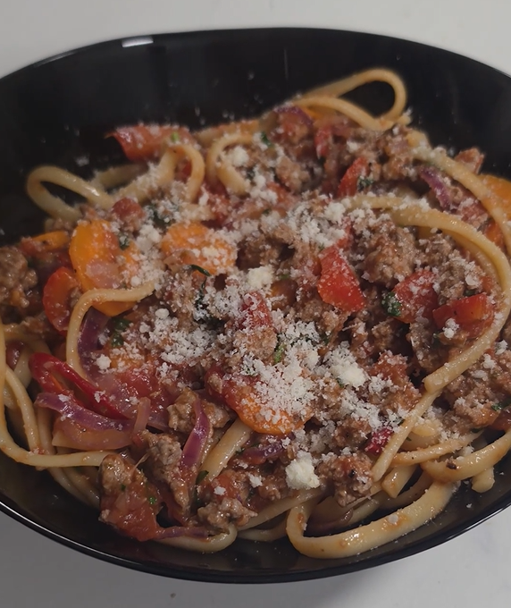 Wok Spaghetti with Beef, Vegetables & Parmesan